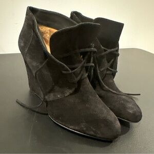 VIA SPIGA BLACK SUEDE BOOTIE WEDGES - LIKE NEW - SIZE 10
